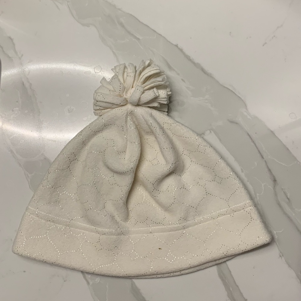 Old navy winter hat